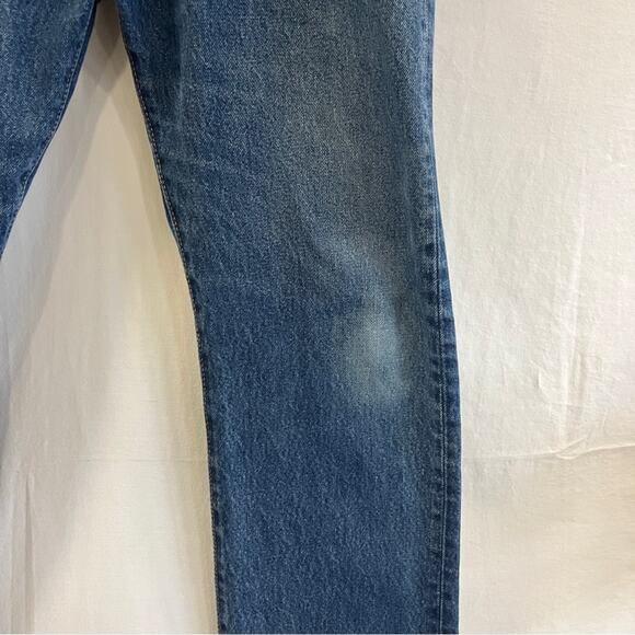 Levi's 501 Buttonfly Straight Medium Wash Denim Jeans Mens 34x30 Classic Basic - Picture 3 of 11